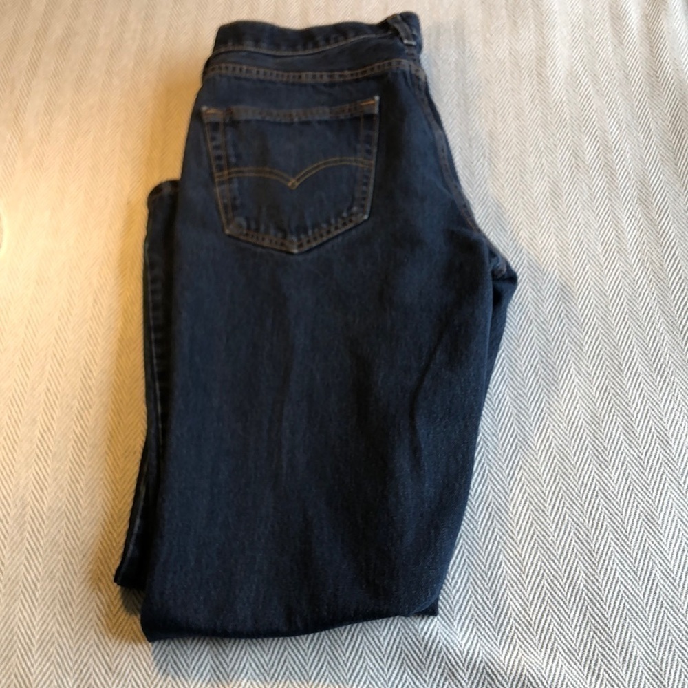 LEVI’s 550 34 X 32 Relaxed Fit Used - Picture 14 of 16